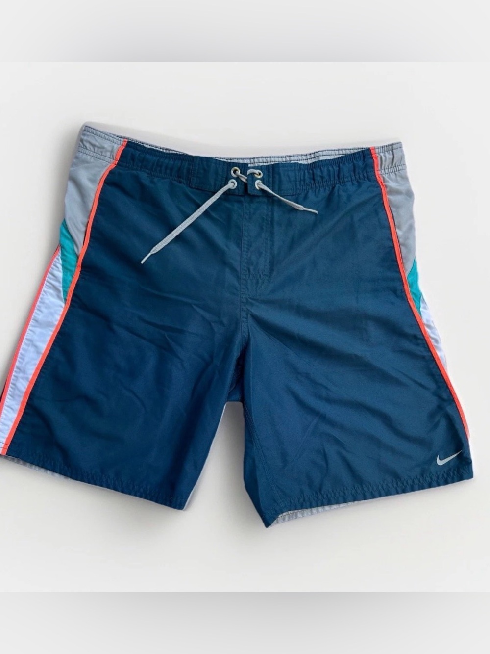 Nike Men's Dark Blue Swim Board Shorts with Neon  Accents Size Small